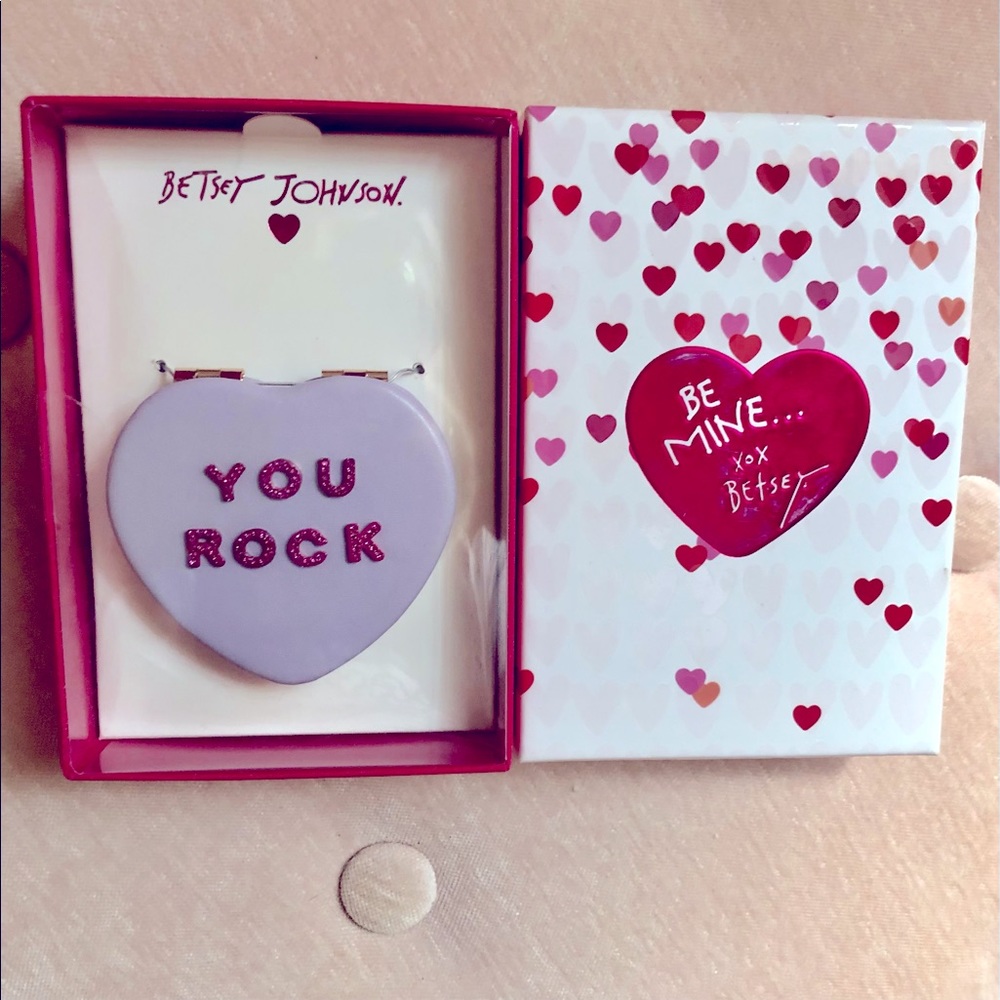 BETSEY JOHNSON Mirror Compact “YOU ROCK”Lavender w/Fuchsia Stones~Great GiftNew!